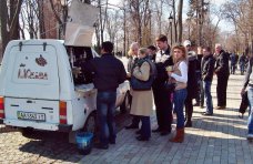 В Столице Крыма провели рейд по ликвидации авто-кофеен