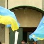 Более тысячи крымских татар собрались присоединиться к митингующим на Майдане в Киеве.
