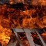 В Белогорске сгорела крыша одноэтажного дома