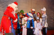 В симферопольском театре к Новому году представят мюзиклы для детей