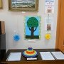 В Алуштинском терцентре социального обслуживания открылась выставка народно-прикладного творчества