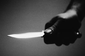 В Севастополе на женщину напал уголовник с ножом