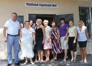 За год специалисты «мобильных соцофисов» приняли около 8 тысяч крымчан