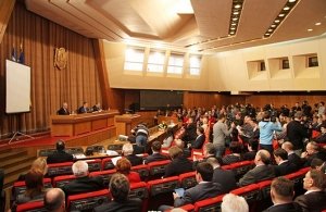 Крымский парламент рассмотрел ход выполнения Комплексной программы Автономной Республики Крым «Здоровье крымчан» в 2013 году