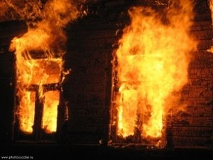 Двое детей и взрослый погибли на пожаре в Севастополе