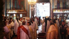 Каждый день в церквях в Крыму будут проводить молебны о любви