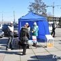 В центре Керчи проводят опрос жителей о судьбе Крыма