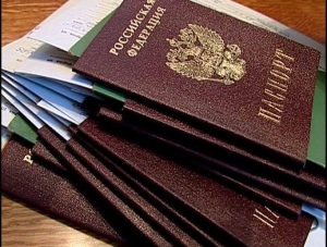 В Крыму выдают около 20 тыс. паспортов в день