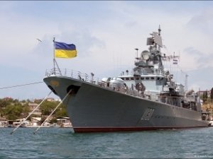 Флагман украинского флота «обстрелял» противника