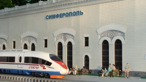 В Крым прибыл первый «Сапсан». Будет красоваться в парке