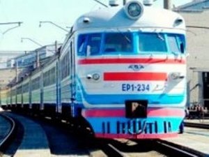 В мае более чем вдвое снизились объёмы железнодорожных международных перевозок в Крым