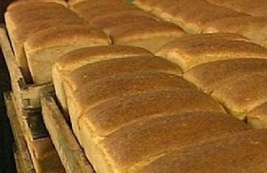 В Керчи из некоторых супермаркетов пропал заводской хлеб