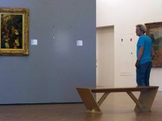 Из галереи в Севастополе украли 20 картин