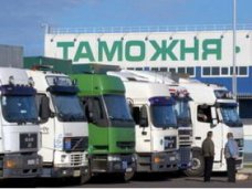 В Крыму рассматривают возможность введения таможенных пошлин на непродовольственные товары из Украины