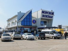В порт «Крым» из Керчи пустили дополнительный автобус