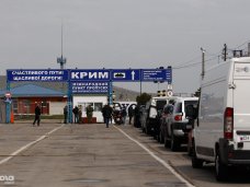 На Керченской паромной переправе растет число автомобилей со стороны порта «Крым»