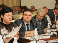 Совет министров назначил 100 именных стипендий крымским школьникам