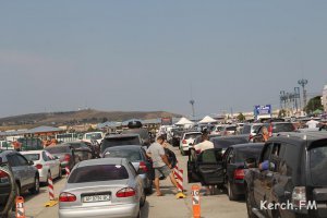 В порту «Крым» очередь уменьшилась до 1000 машин