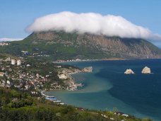 В Крыму разработали перечень мероприятий в сфере туризма до конца года
