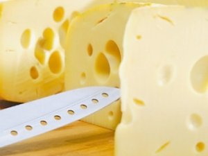 2,5 тонны сыра не пустили в Крым из Украины