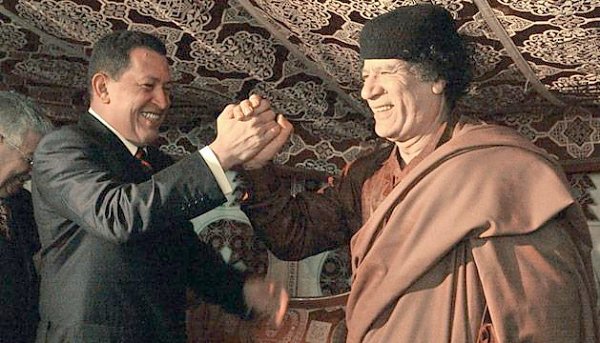 Че Гевара и Муаммар Каддафи. Их имена всегда будут символами сопротивления американскому империализму!