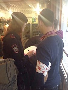 Сотрудники полиции пресекли продажу алкоголя несовершеннолетним в Ленинском районе