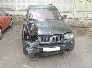 На трассе возле Белогорска машина насмерть сбила девушку