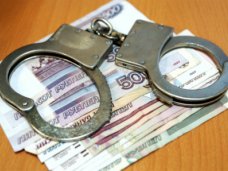 В Столице Крыма будут судить за мошенничество бывшего сотрудника милиции