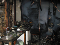 В Севастополе ликвидировали крупный пожар в частном жилом доме