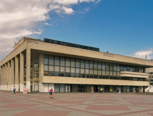 Агеев поддержал идею о сносе музыкального театра