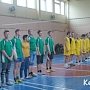 В Керчи прошёл товарищеский матч по волейболу между студентов