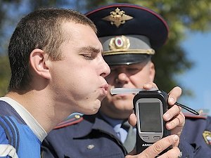 Суд в Судаке оштрафовал пьяного водителя на 1,5 млн. рублей за взятку полицейскому