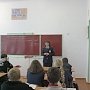 Кировские полицейские в рамках проведения правовых уроков посетили учащихся в четырех школах района