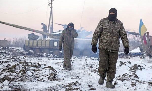 Киеву Донбасс уже почти не нужен. Олигархи Украины предложили всенародно решить: отвоевывать Юго-Восток или «отпустить»?