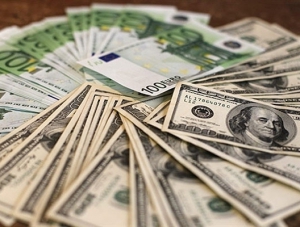 Симферопольца наказали штрафом за нарушающий закон обмен валюты