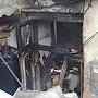Из горящего дома в Севастополе вынесли восемь газовых баллонов