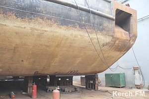 В Керчи на СРЗ ремонтируют четыре судна