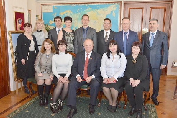 Г.А. Зюганов встретился с делегацией сотрудников МВД из российских регионов