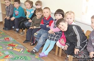 В Севастополе многодетным родителям предлагают открывать группы при детсадах и становиться воспитателями