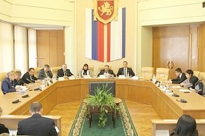 В крымском парламенте обсудили необходимость отмены кадровых комиссий