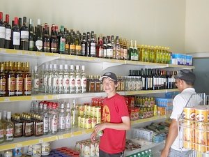 Властям регионов Крыма поручили определить зоны с запретом розничной продажи алкоголя