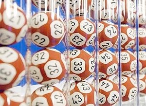 Крымчанин рассказал, на что потратит выигранные в лотерею 8 млн рублей