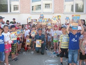 Школьники Красноперекопска поучаствовали в акции «МЧС за безопасное детство»