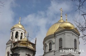 Санкт-Петербург подарил Симферополю частицу мощей Александра Невского