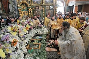 В Симферополе почтили память Святителя Луки