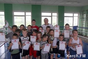 В Керчи прошёл открытый турнир по боксу