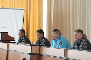 Крымские спасатели изучают антикоррупционное законодательство
