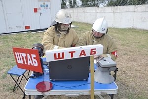 В Крыму «горела» одна из нефтебаз «Черноморнефтегаза»