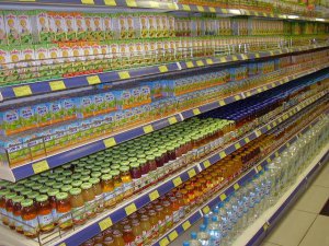 Керчанин пытался вынести продукты из супермаркета, не оплатив их