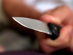 В Керчи за выходные с применением ножа избили двоих